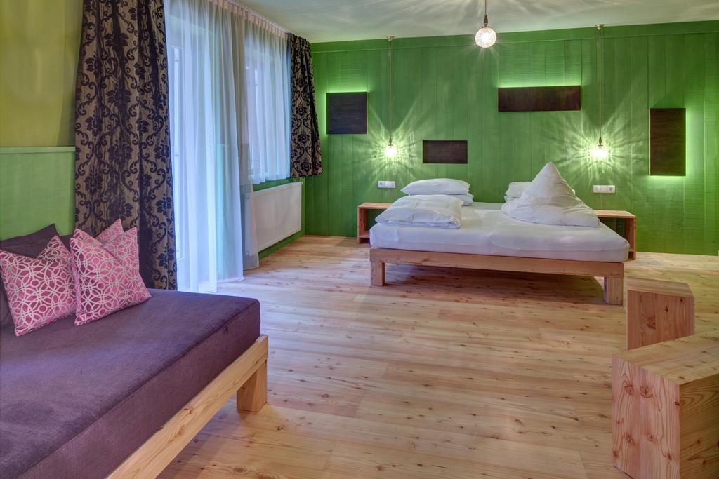 Frida Am Wald Hotell Rasùn di Sotto Rom bilde