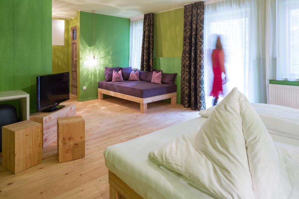 Frida Am Wald Hotell Rasùn di Sotto Rom bilde